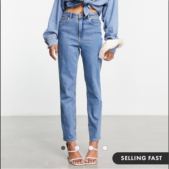 ASOS Jeans - slim mom jeans - Picture 2 of 6